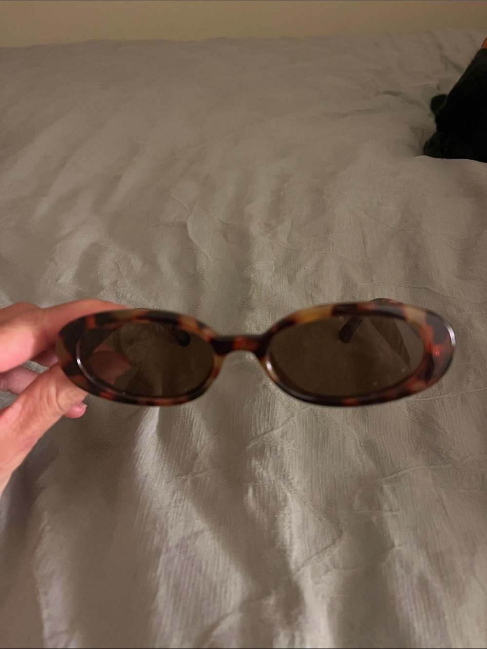Tortoiseshell Oval Women’s Sunglasses - Brown Lenses